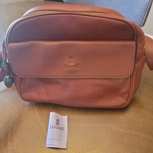 Llandro leather bag